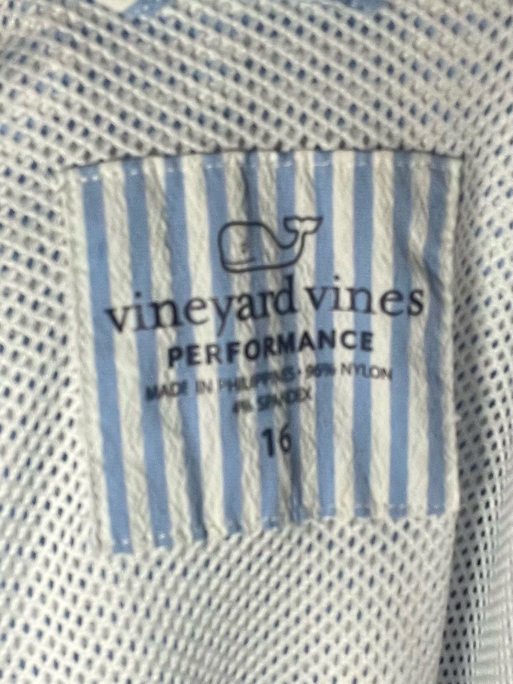 Vineyard Vines Women's Seersucker Harbor Shirt Cover-up - Picture 7 of 9